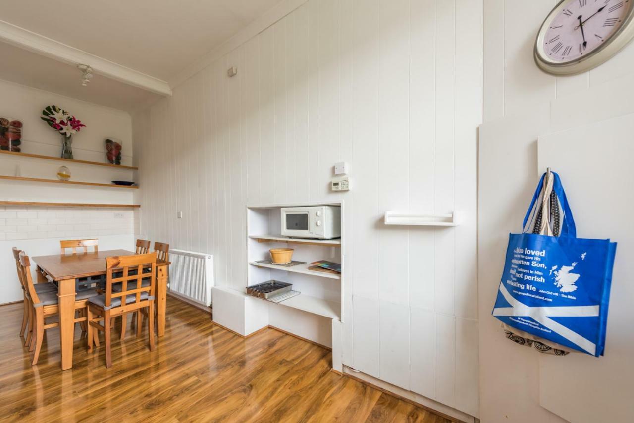 3 Bed Overlooking Meadows Park EDI Exterior foto